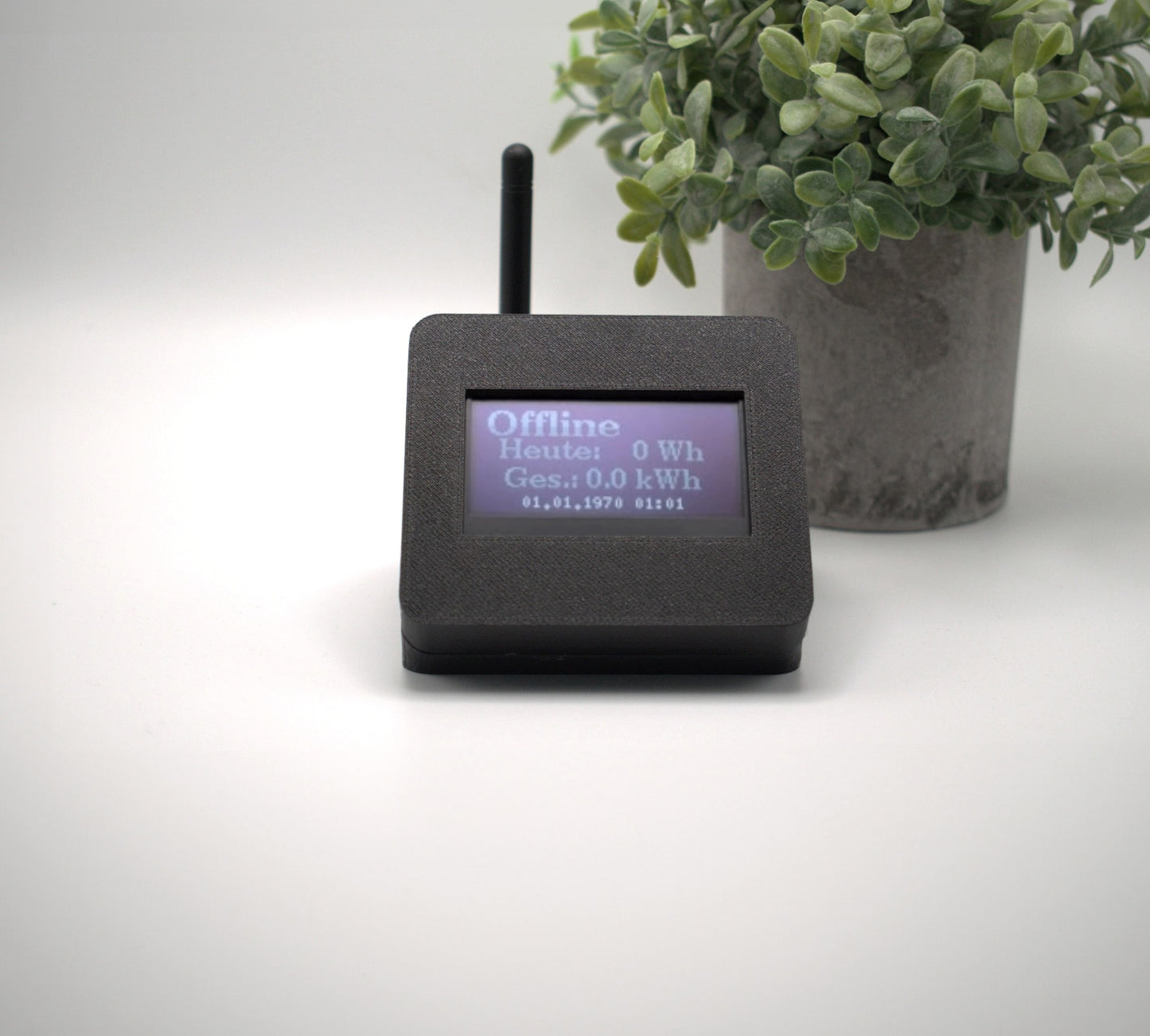 DTU für Hoymiles HM 300-1500 mit XXL Display und Gehäuse