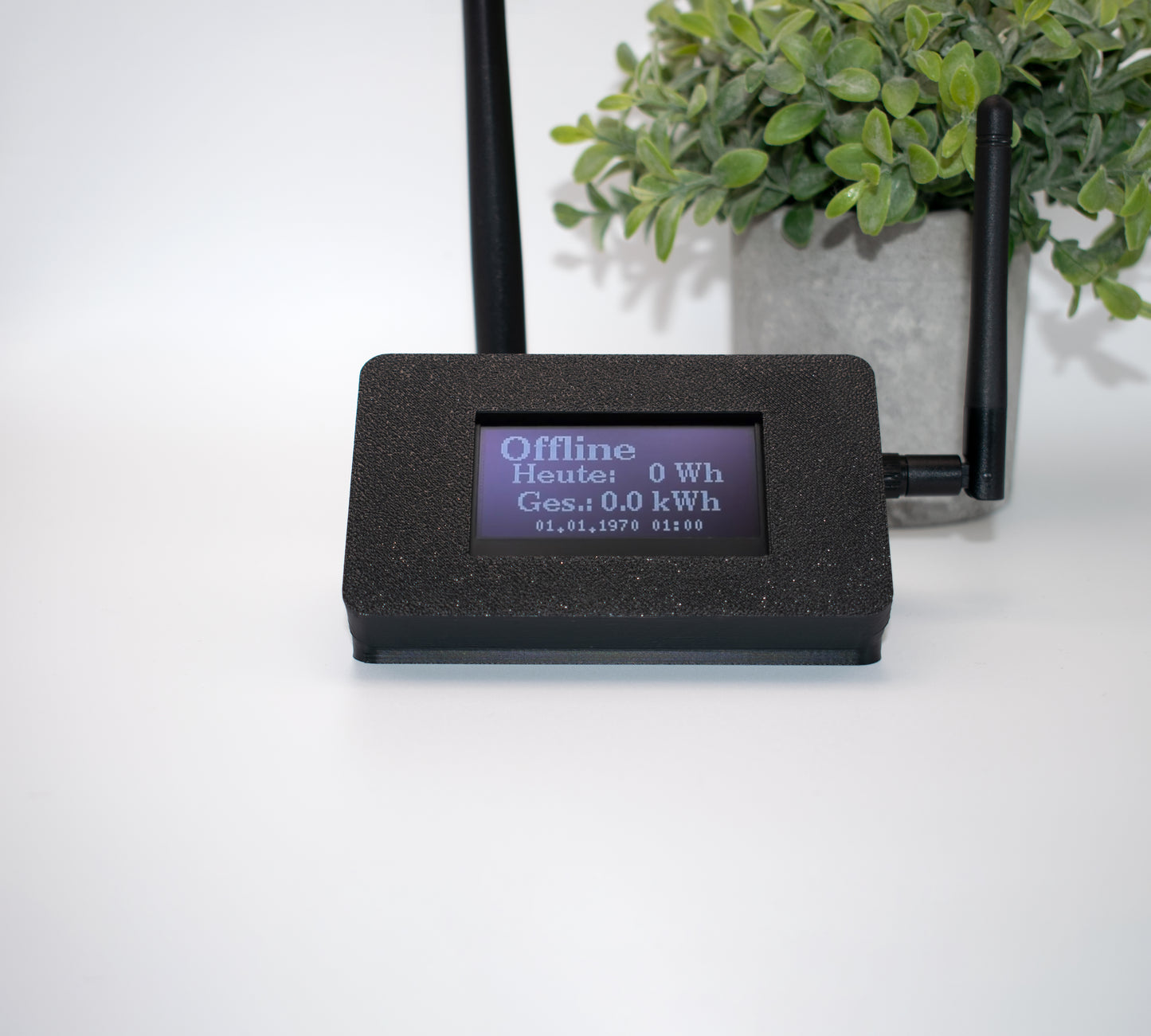 DTU für Hoymiles der HM 300-1500, HMS 300-2000 und HMT 1600-2250 mit XXL Display und Gehäuse
