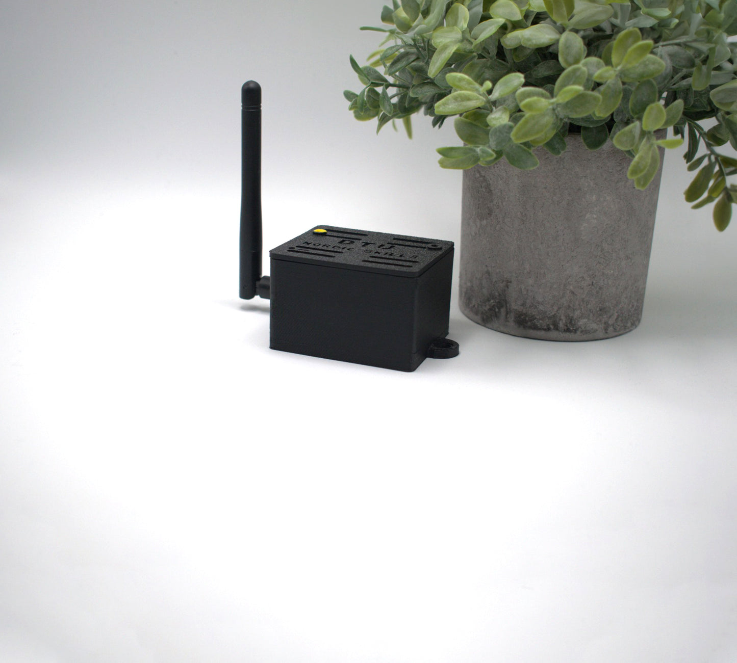 DTU für Hoymiles HM 300-1500 mit Gehäuse