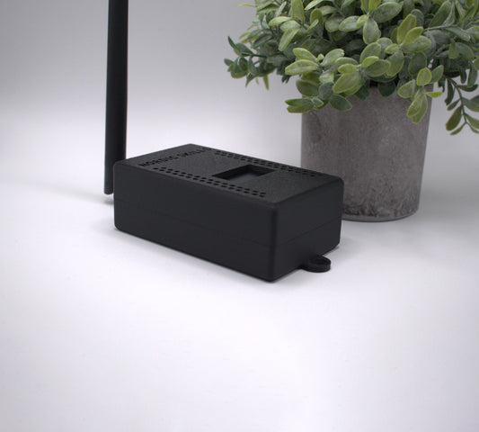 DTU für Hoymiles HMS 300-2000 und HMT 1800-2250. LAN-DTU Plug & Play mit Display und Gehäuse